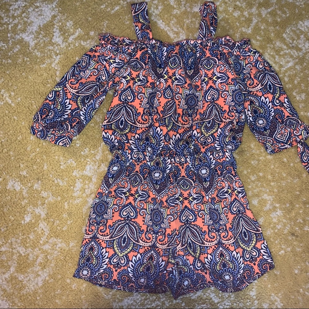 Romper, great condition, size 5 - Picture 2 of 7